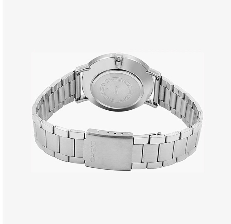 نمای قفل و پشت ساعت