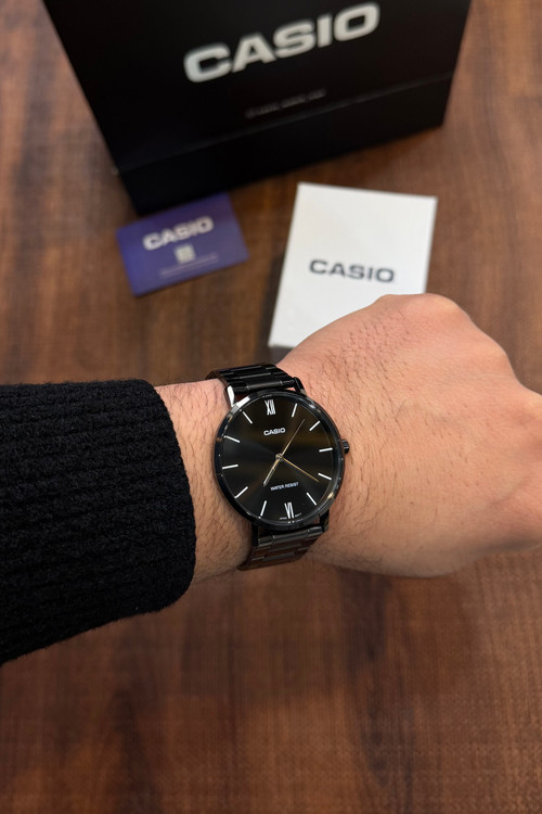 نمای روی مچ